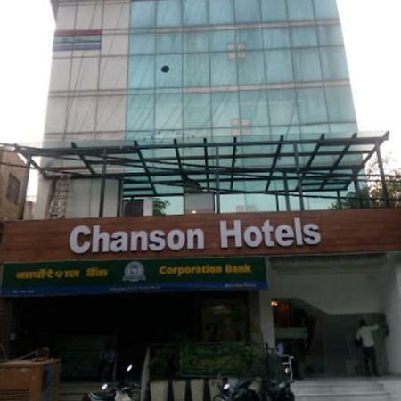 Chanson Hotel Nueva Delhi Exterior foto
